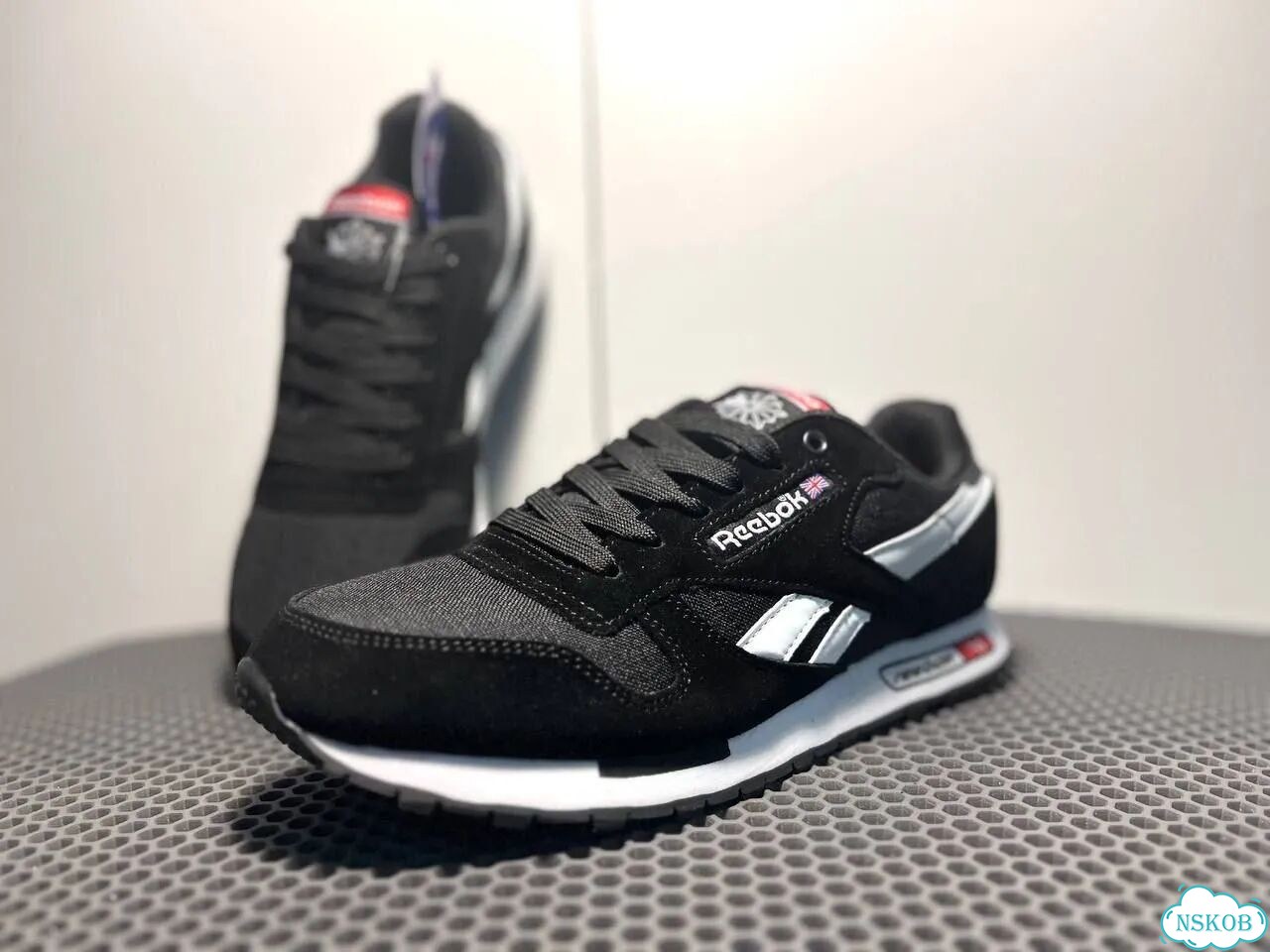 Кроссовки Reebok фото 1