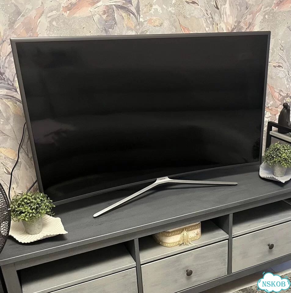 Телевизор Samsung SMART tv 49 дюймов фото 1