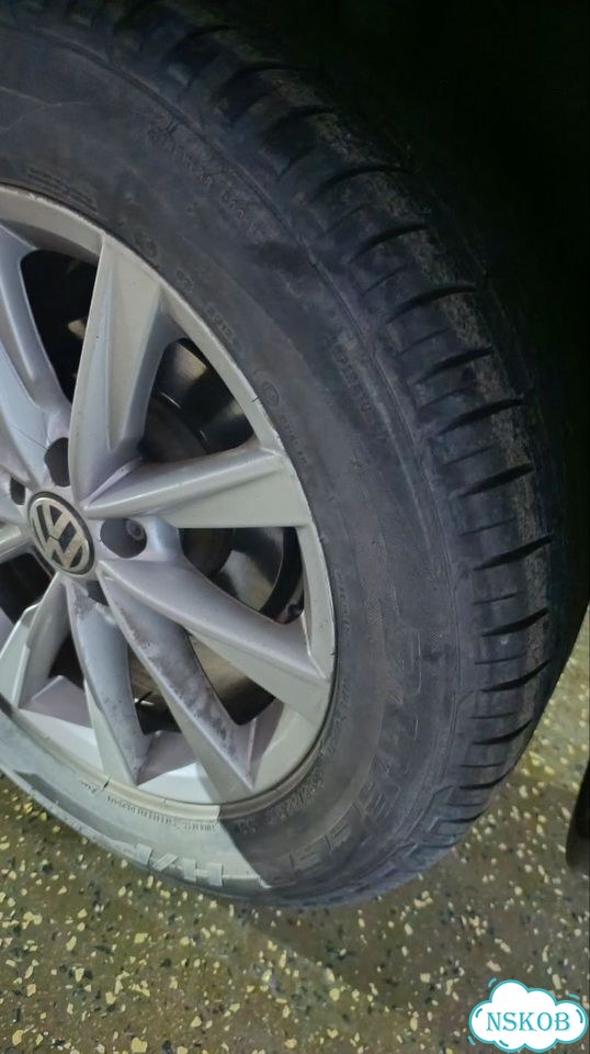 Bridgestone Dueler H/P Sport 235/55 R17 фото 1