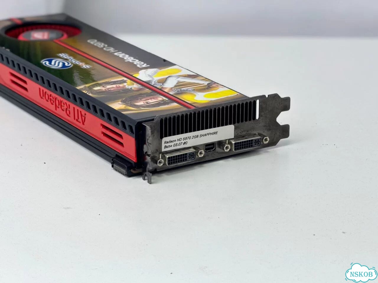Radeon HD 5970 Sapphire фото 4