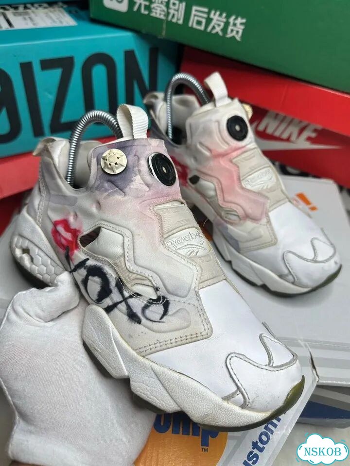 Reebok instapump оригинал фото 1