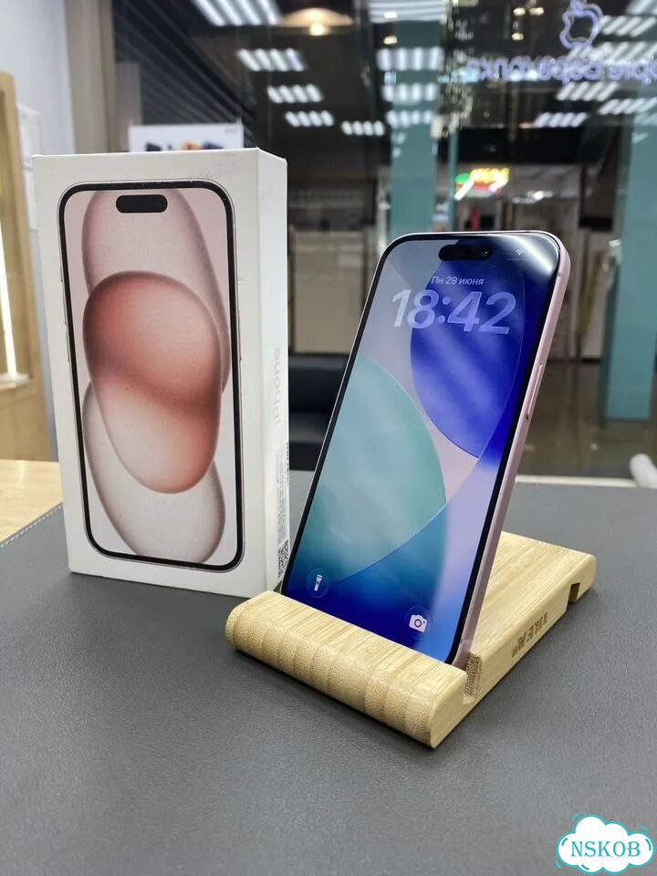 iPhone 15, 128 ГБ, SIM + eSIM фото 2