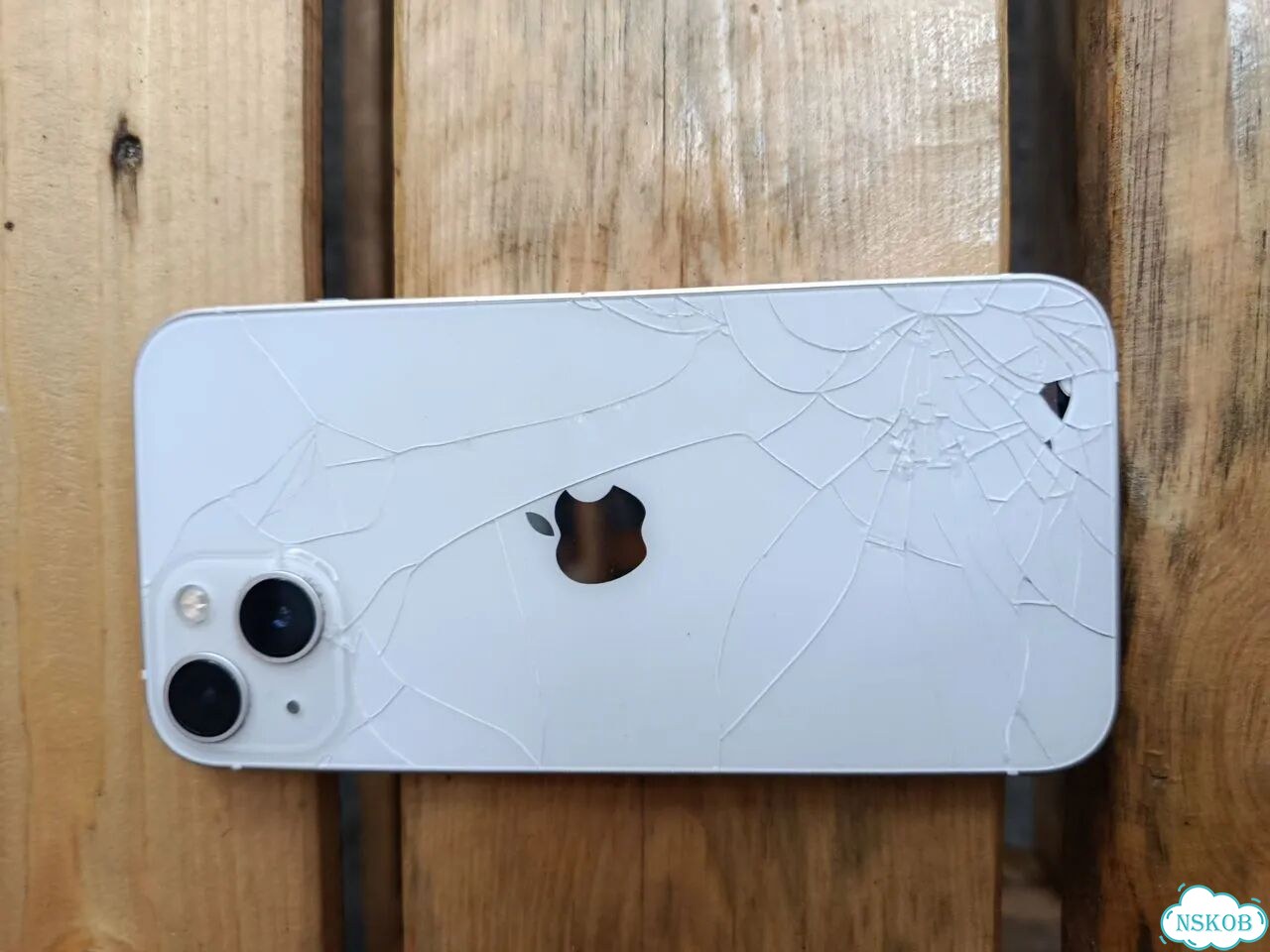 iPhone 13, 128 ГБ, 1 SIM фото 2