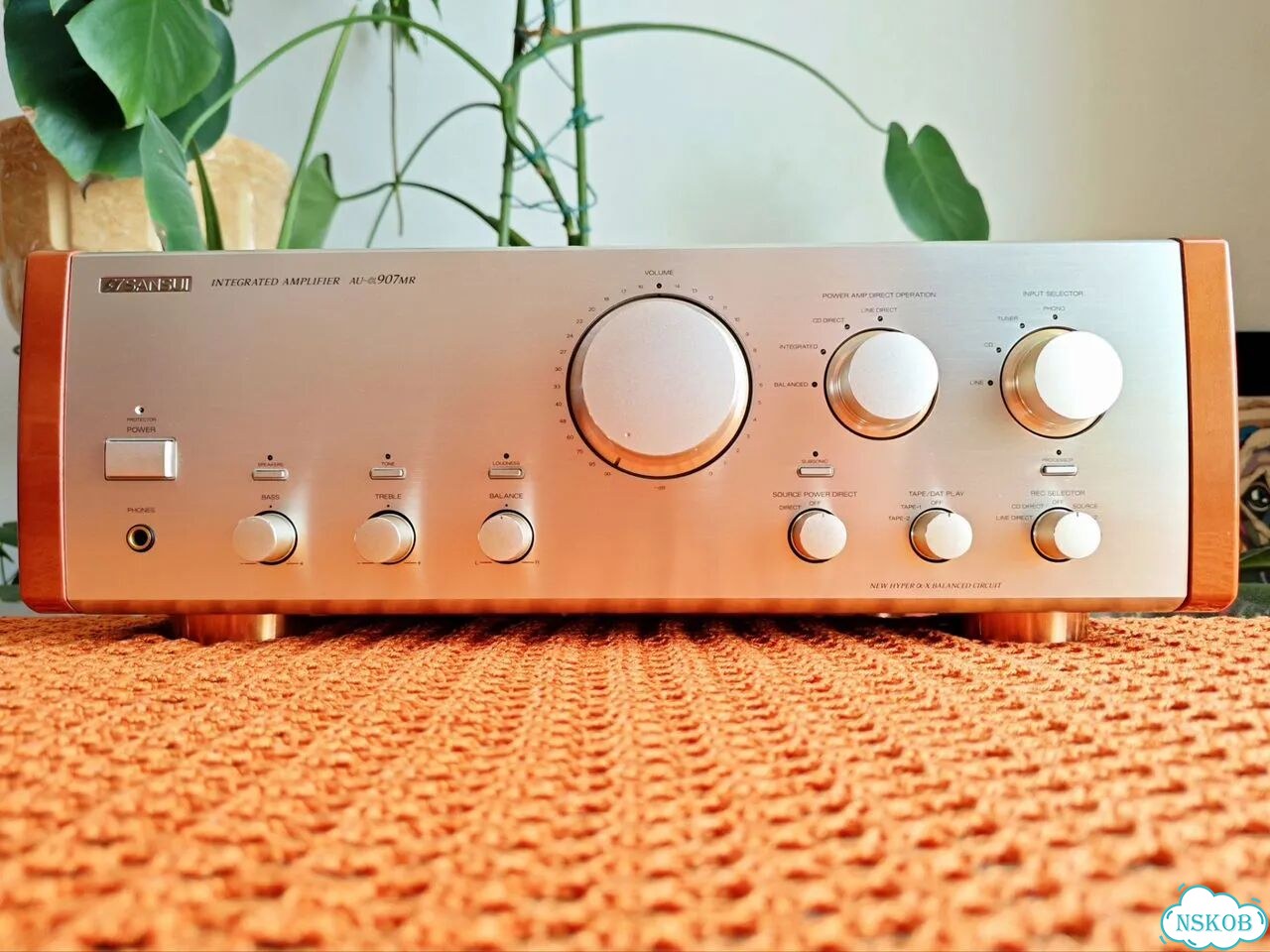 Интегральный усилитель sansui AU - 907 mr фото 1