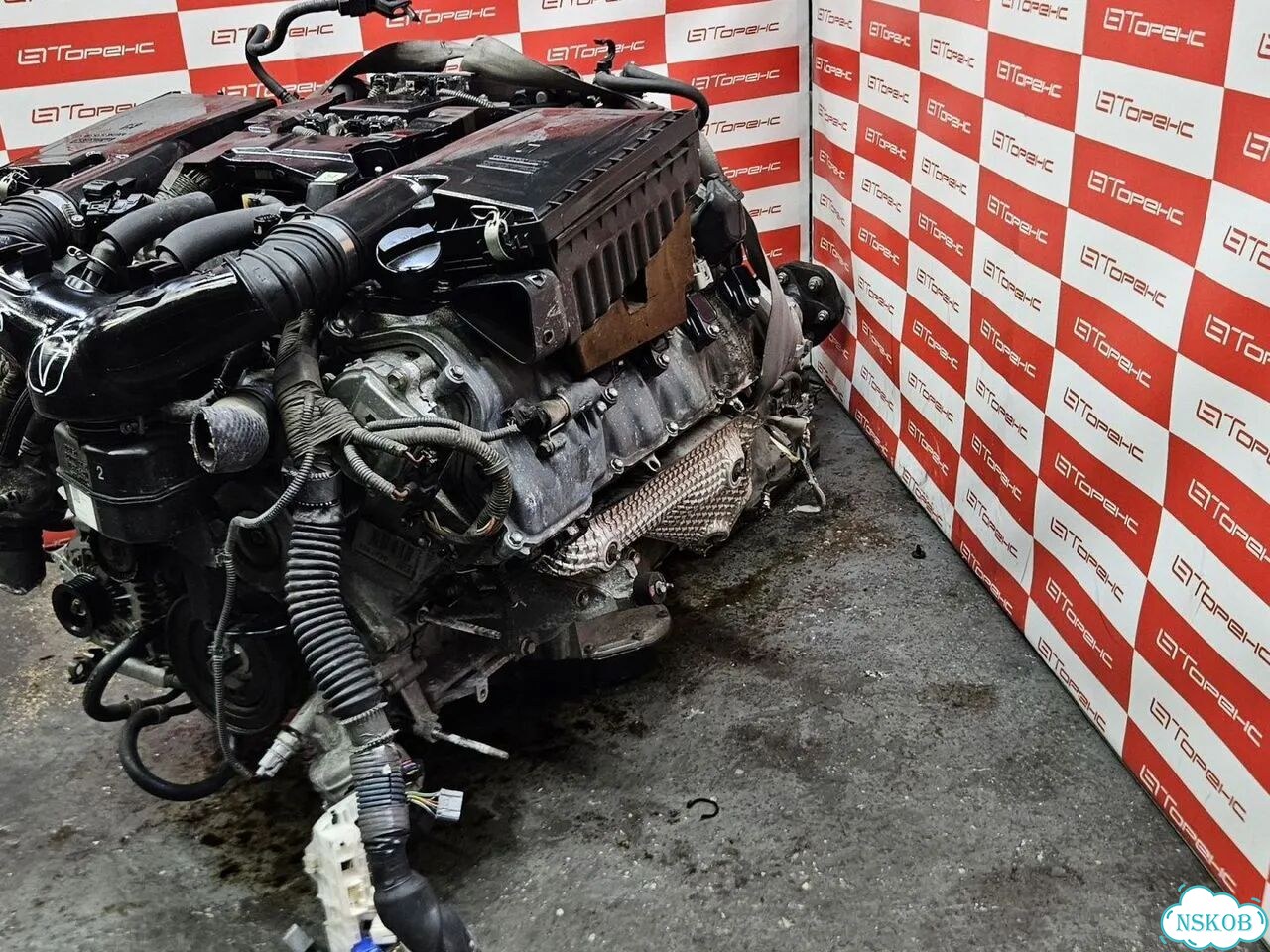 Двигатель для toyota crown majesta 1UR FSE URS206 в сборе фото 4