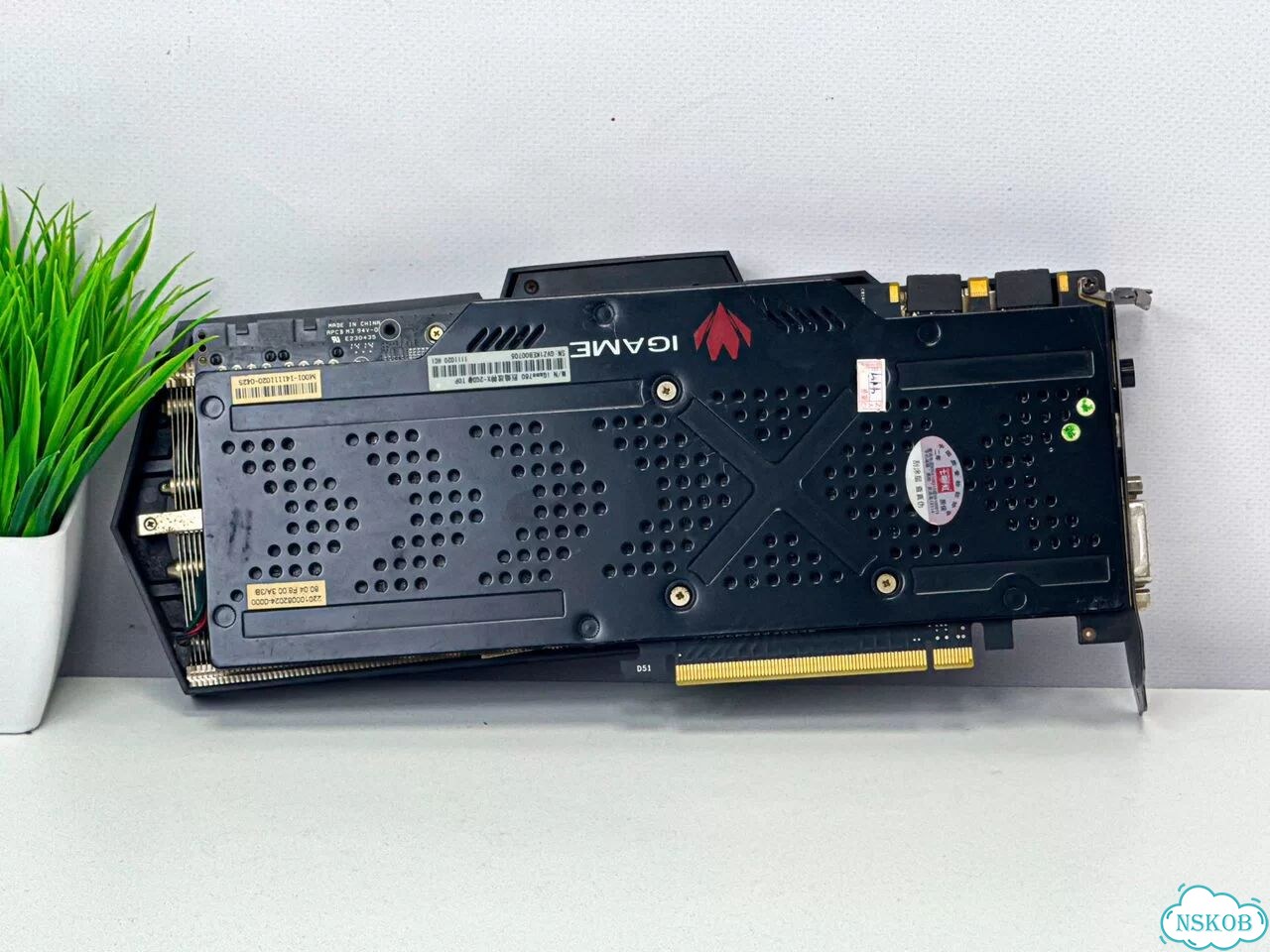 GTX 760 2GB Colorful iGame фото 2