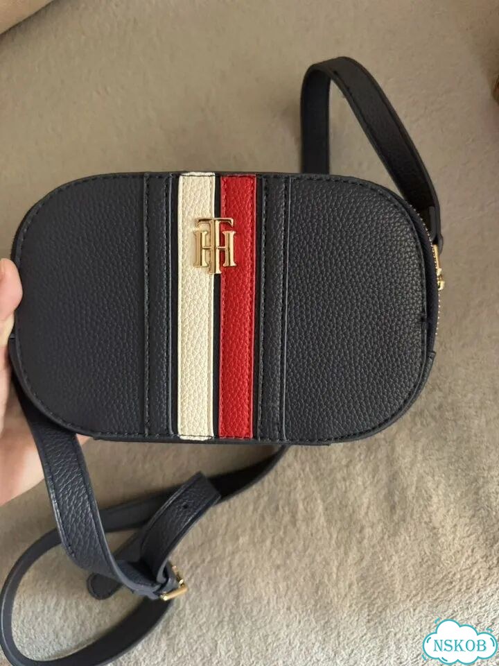 Сумка tommy hilfiger фото 2
