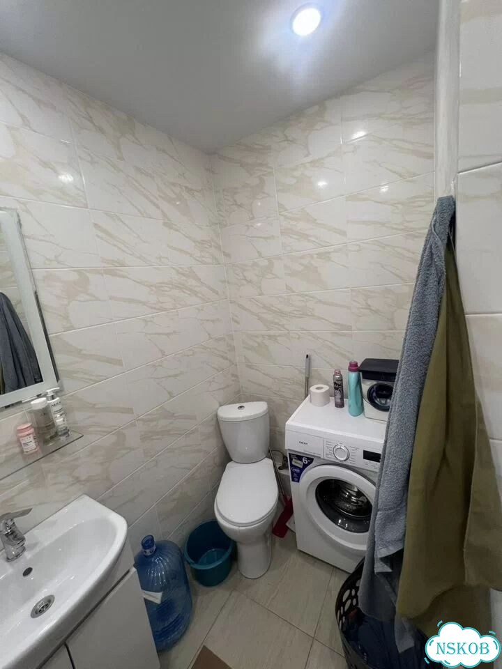 1-к. квартира, 300 м², 4/18 эт. фото 3