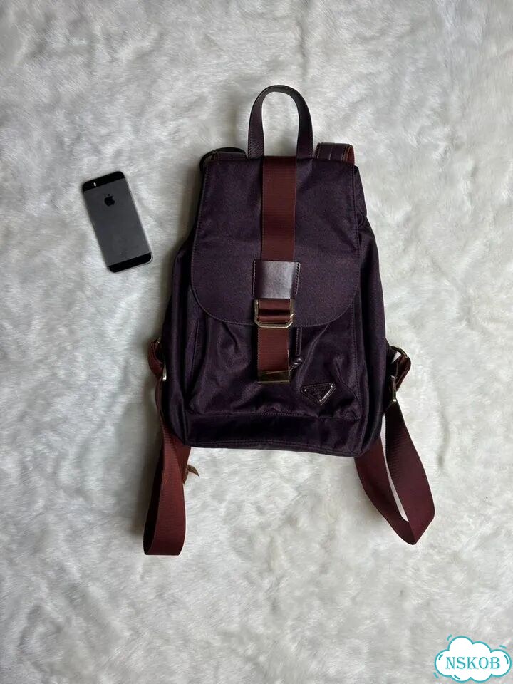 Prada nylon рюкзак оригинал фото 1
