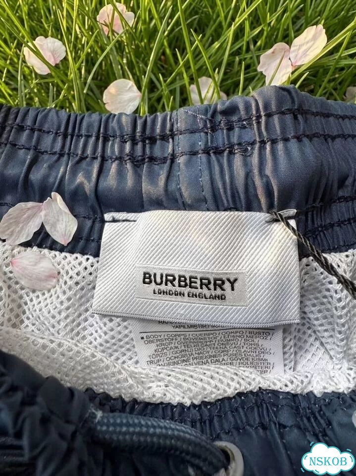 Шорты Burberry London England фото 7