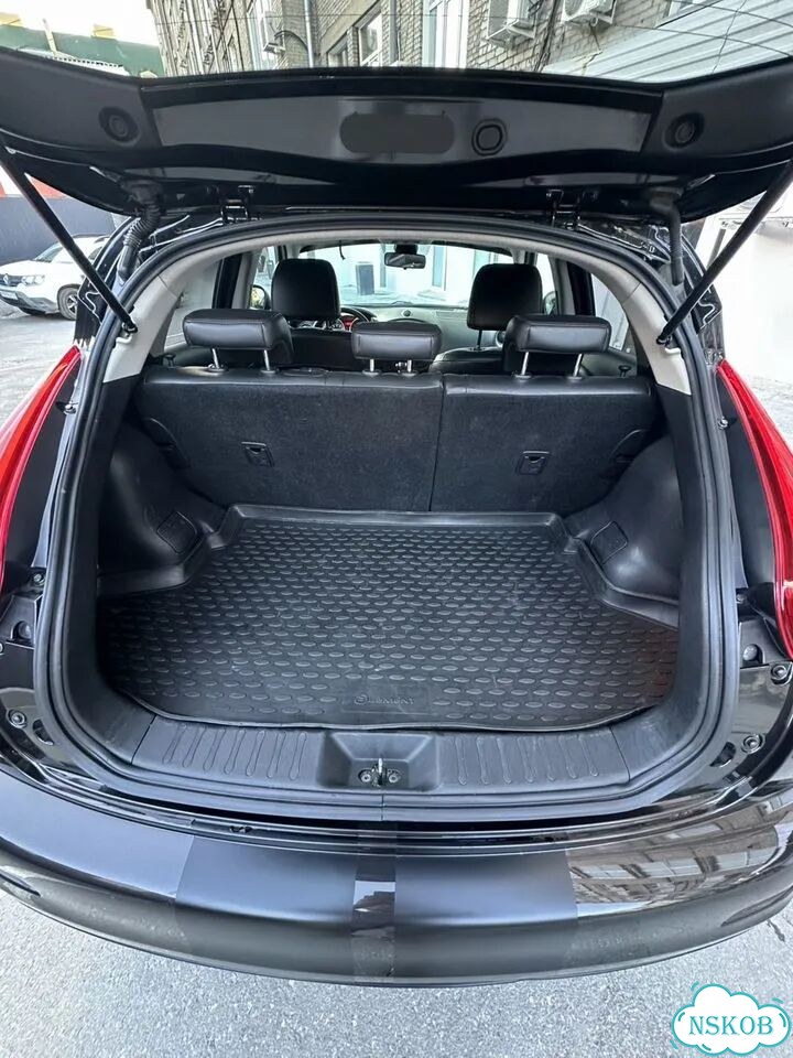 Nissan Juke 1.6 CVT, 2011, 170 000 км фото 12