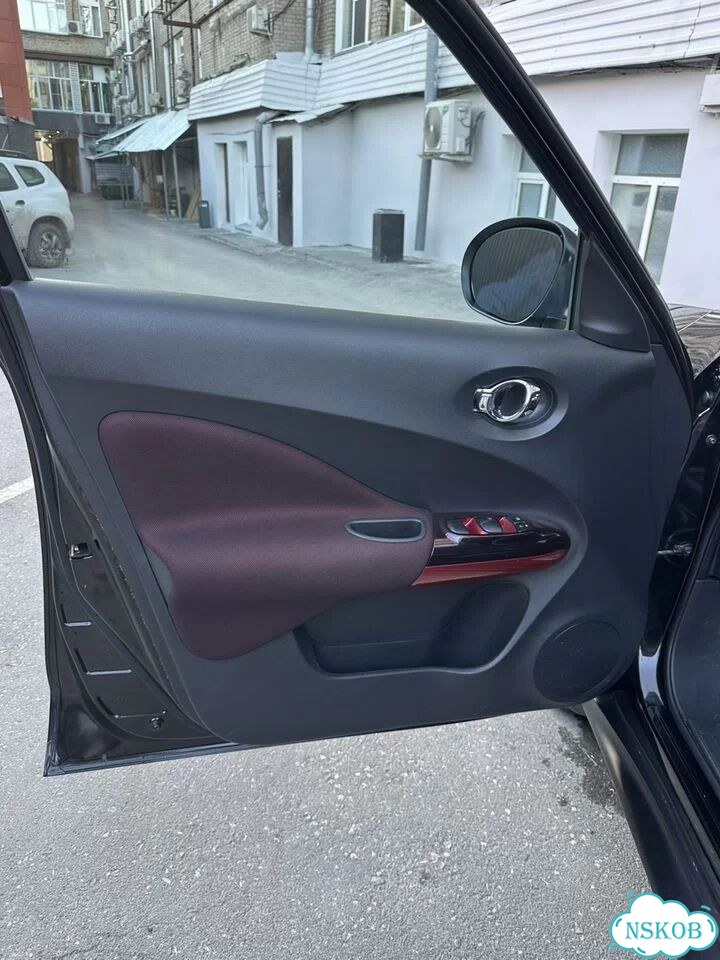 Nissan Juke 1.6 CVT, 2011, 170 000 км фото 17