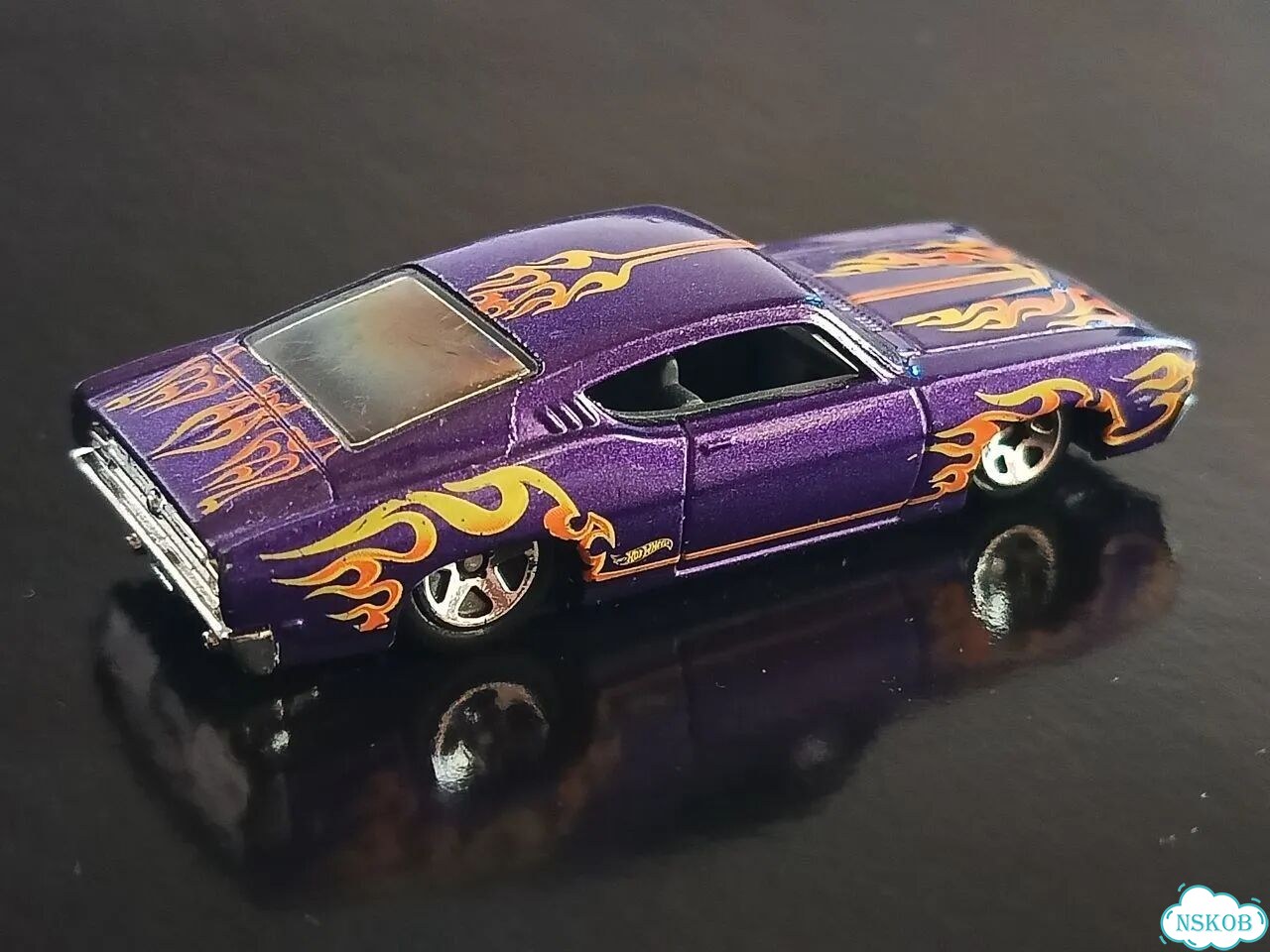 Hot Wheels Ford Torino Talladega фото 3