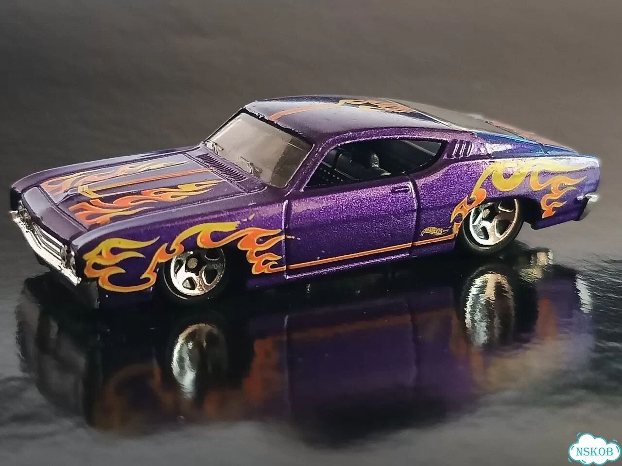 Hot Wheels Ford Torino Talladega фото 6