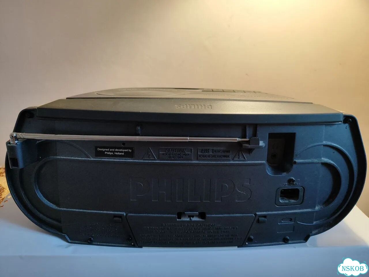 Магнитола Philips AZ1505 фото 2