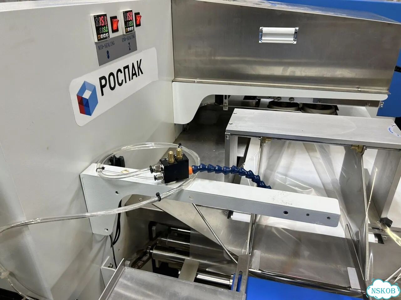 Горизонтальная упаковочная машина (опция газ+спирт) AGR-700wxse / Сертифицированный товар фото 11