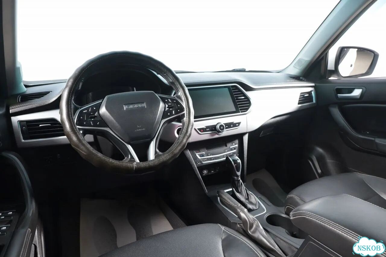LIFAN X70 2.0 CVT, 2018, 85 000 км фото 7