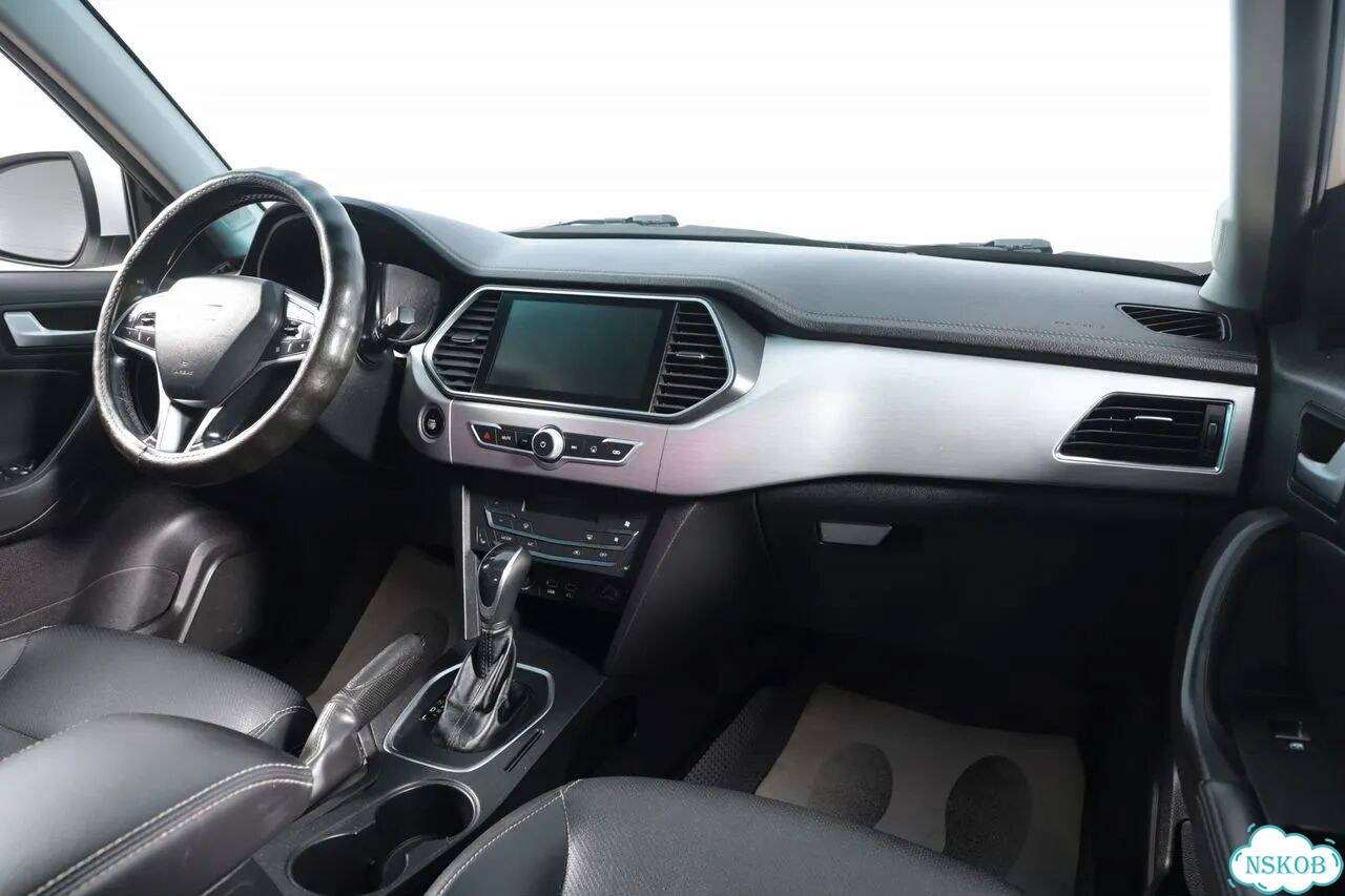 LIFAN X70 2.0 CVT, 2018, 85 000 км фото 9