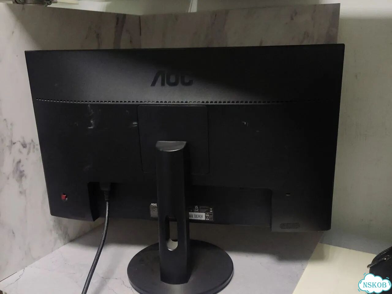 Монитор Aoc 2490 фото 3