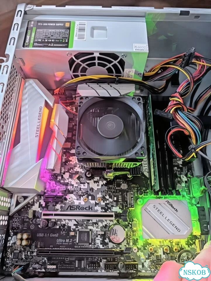 Ryzen 3 pro 3200g + b450m steel legend + 8gb + SSD фото 1