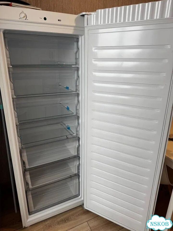 Морозильный шкаф Haier фото 5