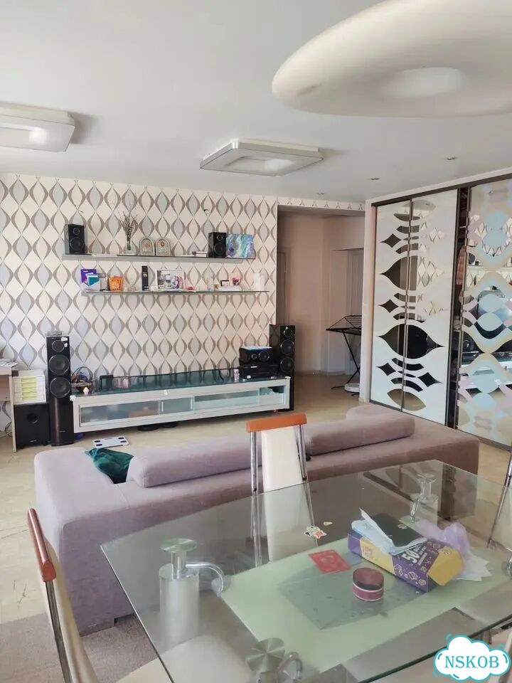 3-к. квартира, 82 м², 4/10 эт. фото 12