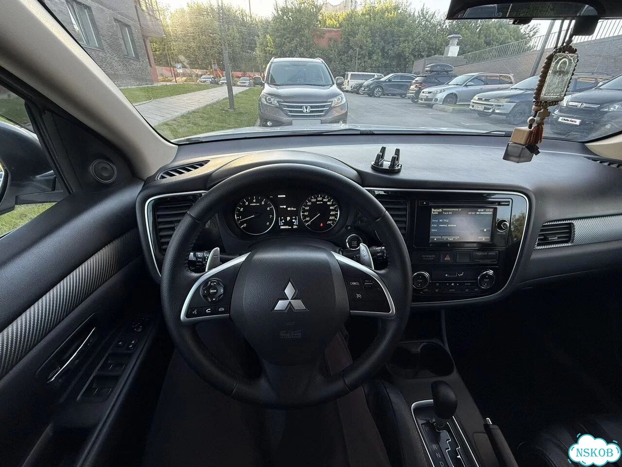 Mitsubishi Outlander 3.0 AT, 2013, 286 000 км фото 8