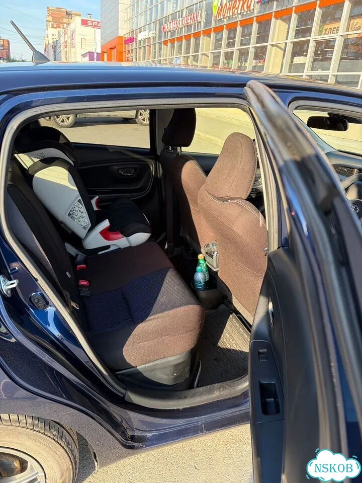 Toyota Vitz 1.5 CVT, 2018, 91 000 км фото 8