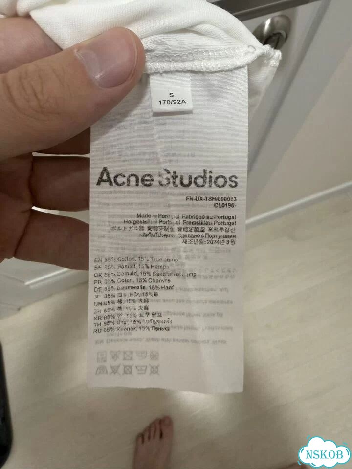Футболка acne studios stockholm 1996 оригинал фото 5