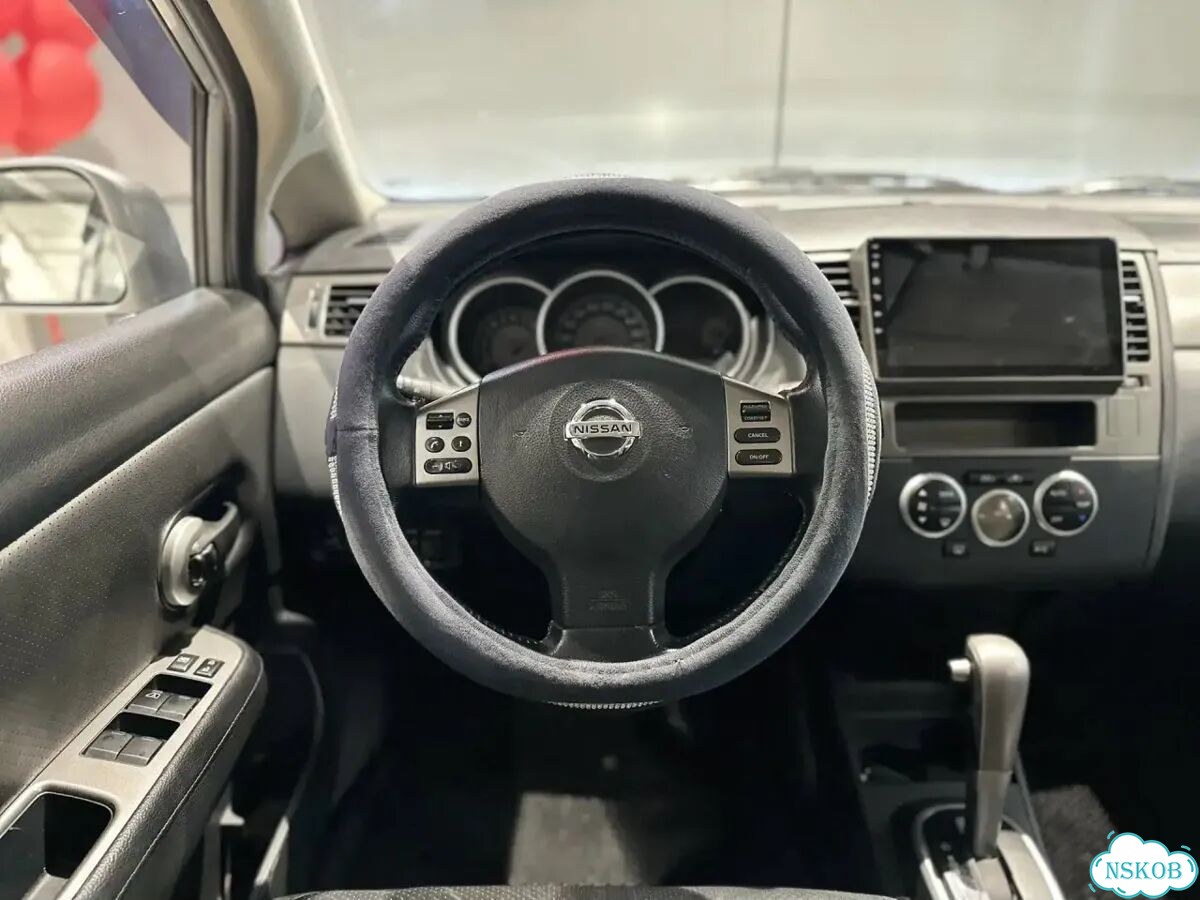 Nissan Tiida 1.6 AT, 2007, 186 300 км фото 11