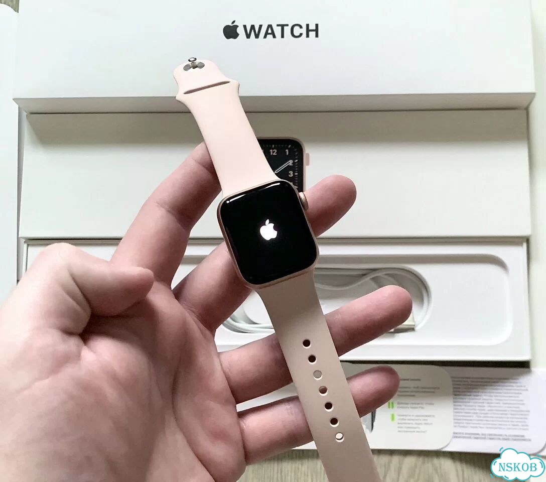 Apple watch se 40 mm фото 1