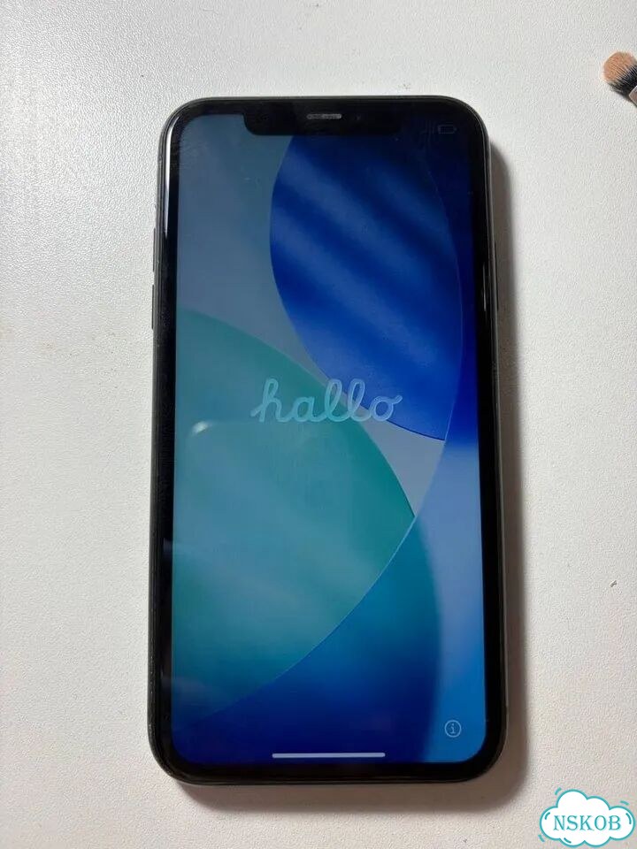 iPhone 11, 128 ГБ, 1 SIM фото 1