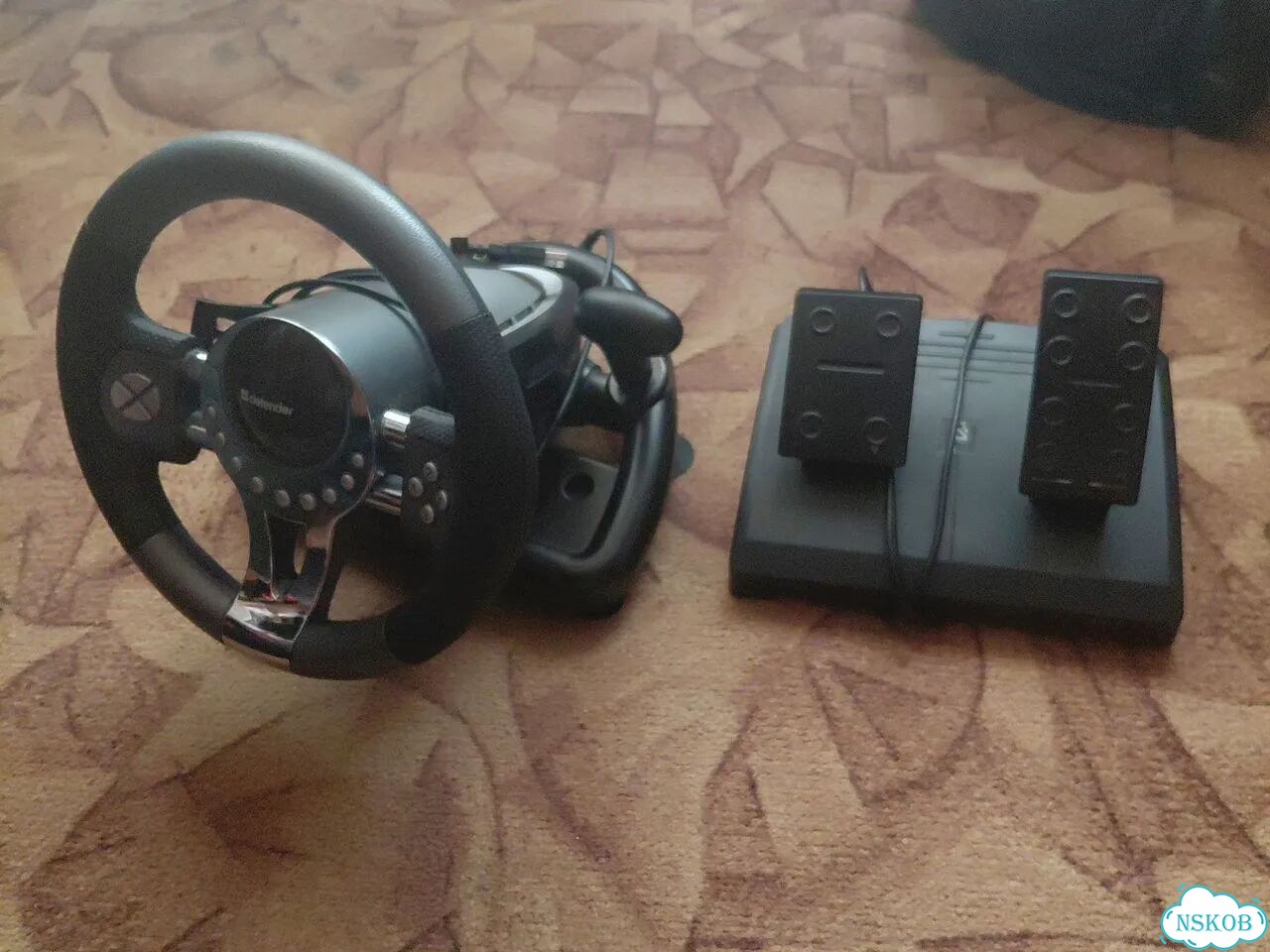 Игровой руль defender forsage gtr фото 1