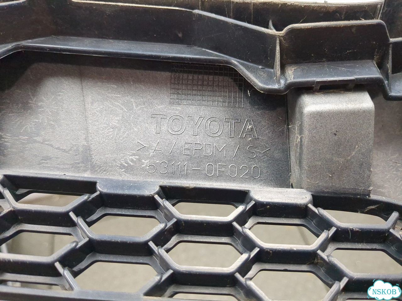 Решетка радиатора Toyota Corolla Verso фото 10