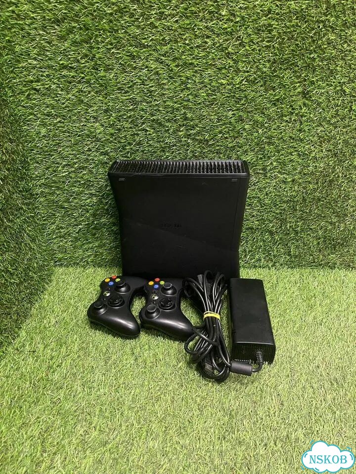 Xbox 360 S(К) фото 1