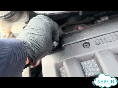 Клапан фазорегулятора Honda Civic R18A2 фото 2