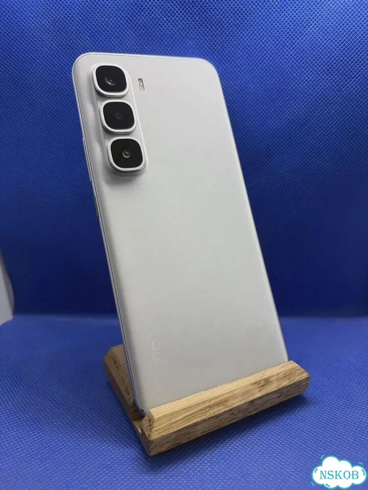 Infinix Hot 60 Pro+, 8/256 ГБ фото 1