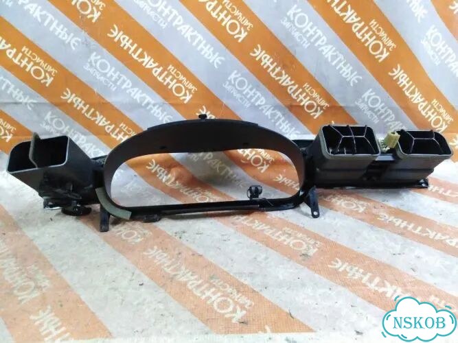 Консоль под щиток приборов Subaru Legacy BH5 EJ206 фото 8