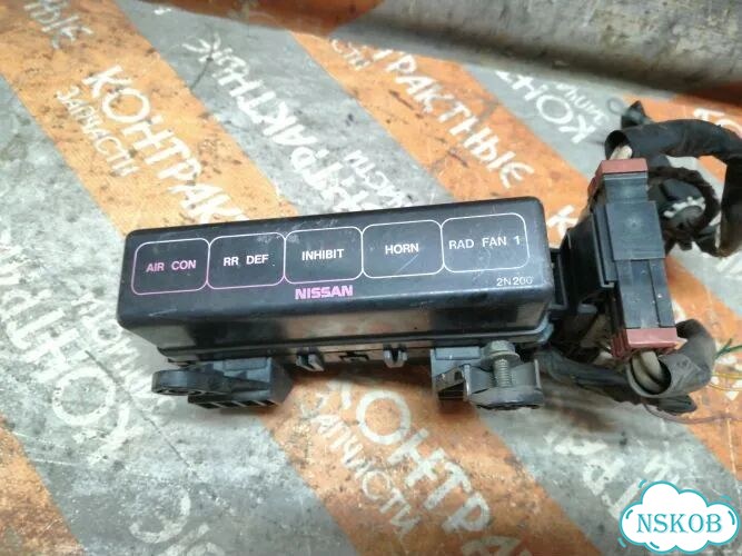 Блок реле Nissan Pulsar FN15 GA15DE фото 3