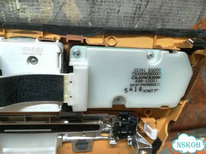 Магнитофон Nissan Fuga PY50 VQ25DE фото 8