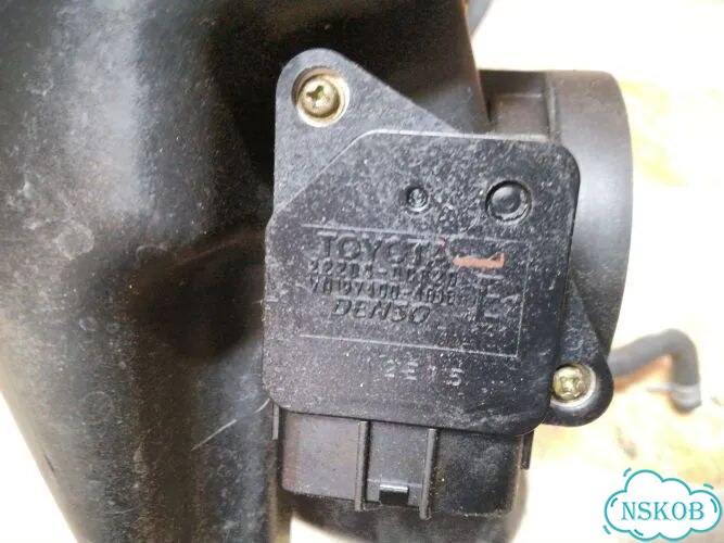 Корпус воздушного фильтра Toyota Vitz SCP10 1szfe фото 4