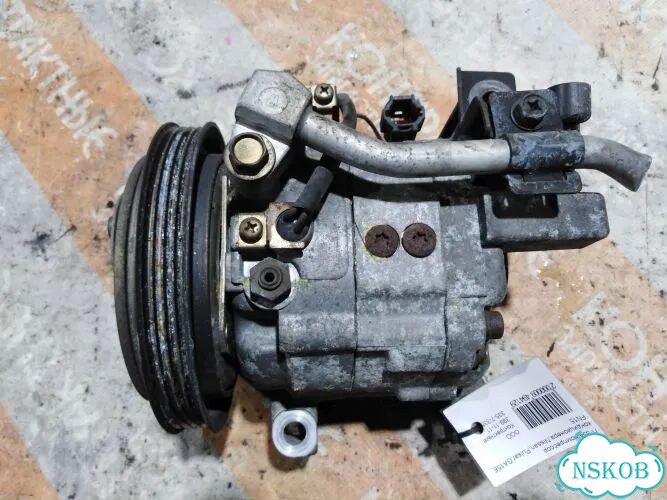 Компрессор кондиционера Nissan Sunny FB14 GA15DE фото 1