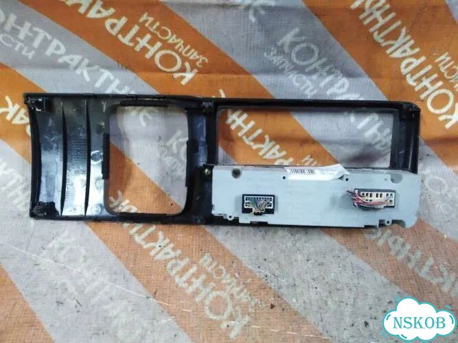 Блок управления климат-контролем Honda Stepwagon RF3 K20A фото 5