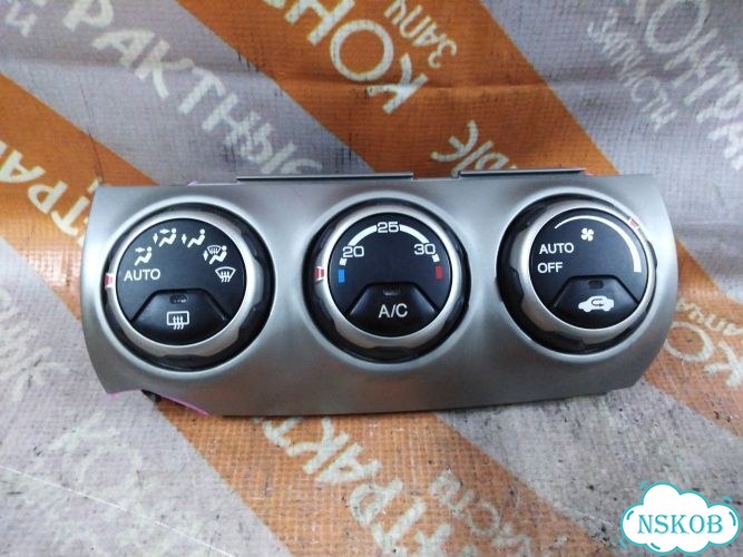 Блок управления климат-контролем Honda Cr-V RD5 K20A фото 1