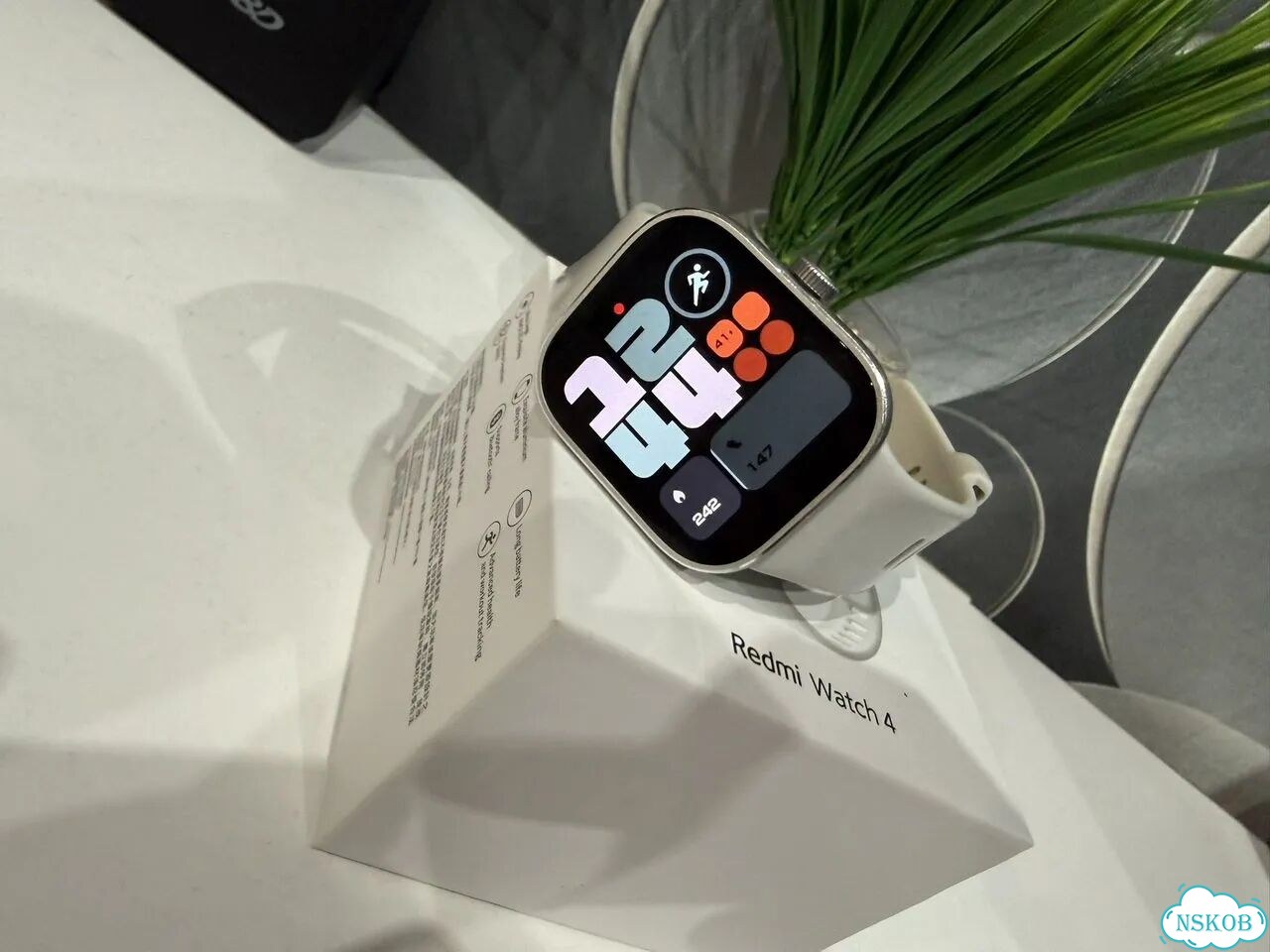 Смарт часы redmi watch 4 фото 2