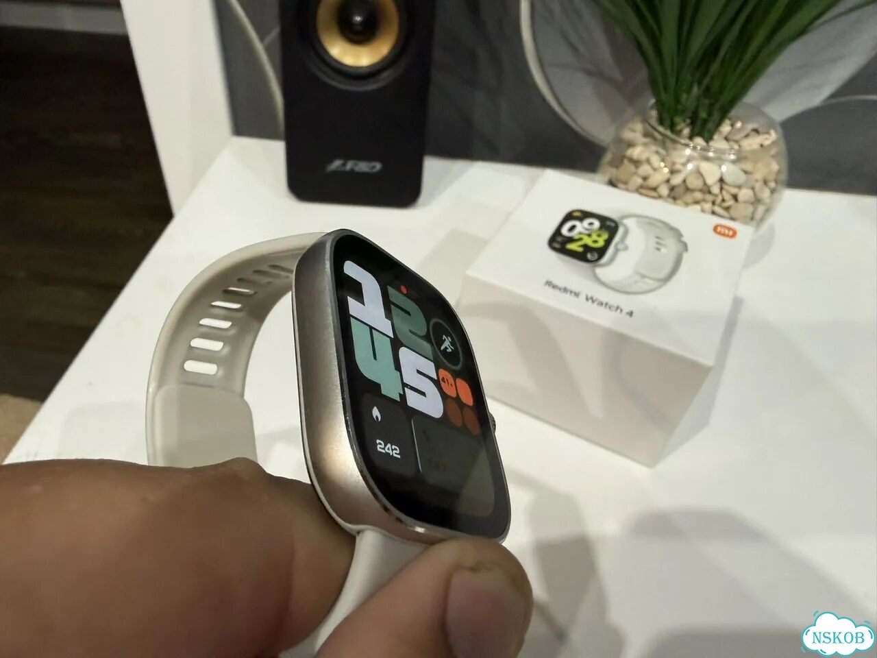 Смарт часы redmi watch 4 фото 5