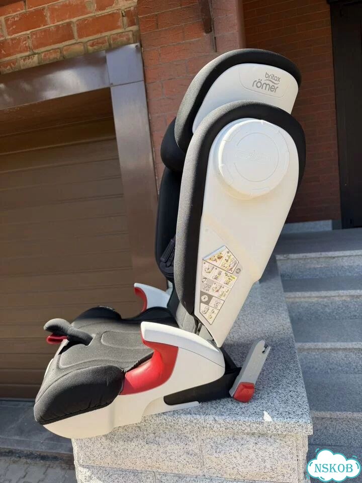 Автомобильное кресло britax romer фото 2