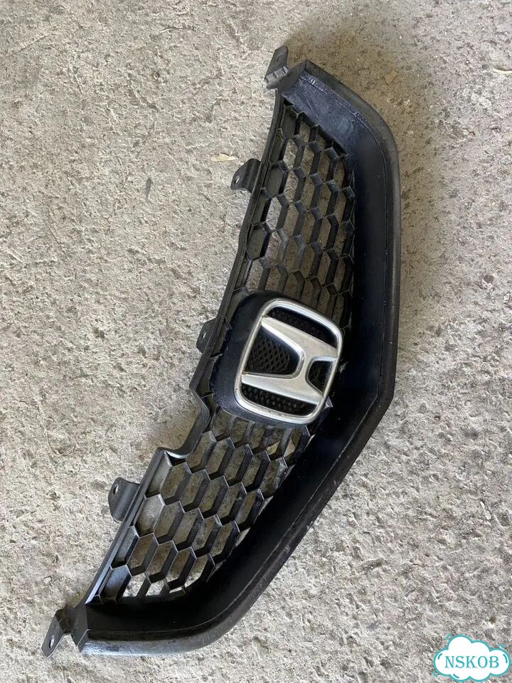 Решетка радиатора honda accord 7 фото 1