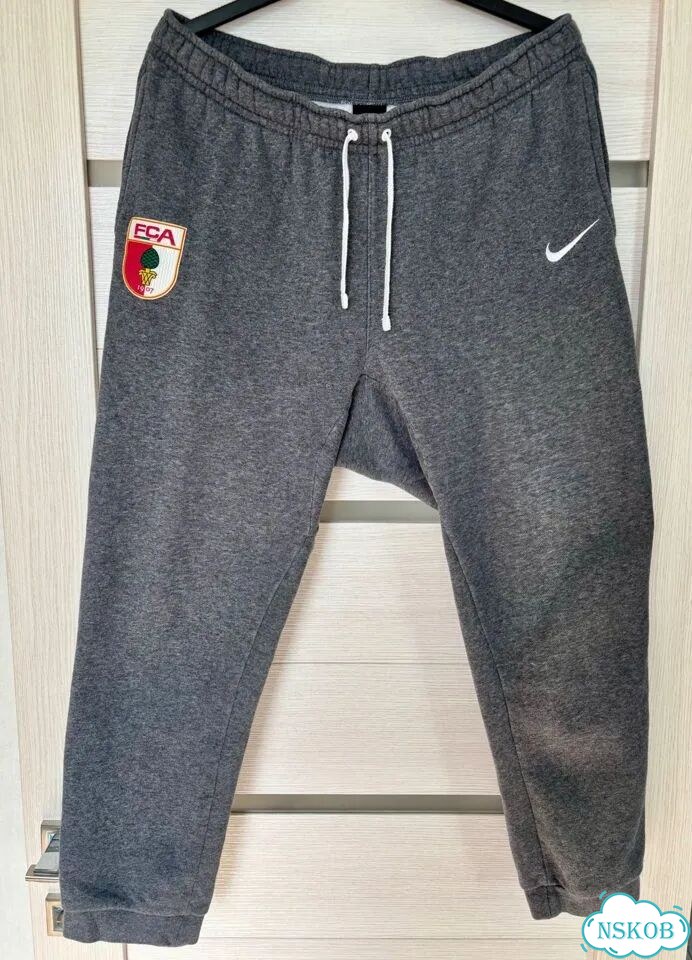 Утеплённые брюки Nike фото 1