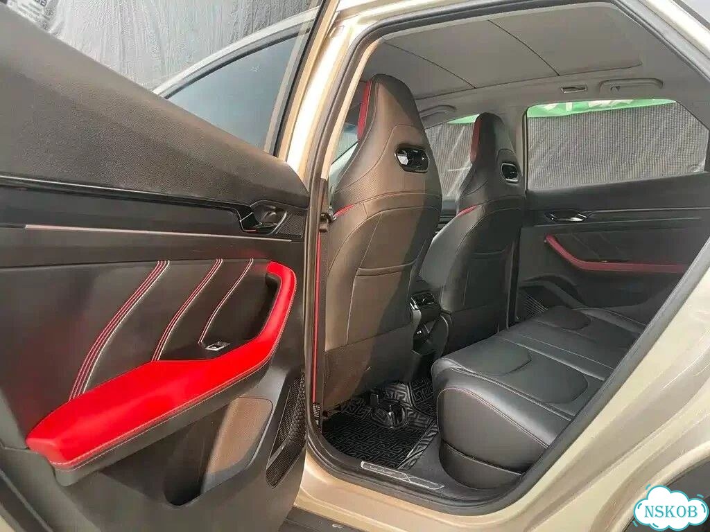 Geely Emgrand S 1.4 CVT, 2022, 33 000 км фото 17